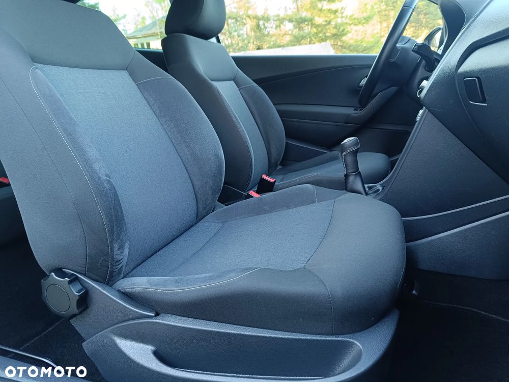 Volkswagen Polo 1.2 Style - 23