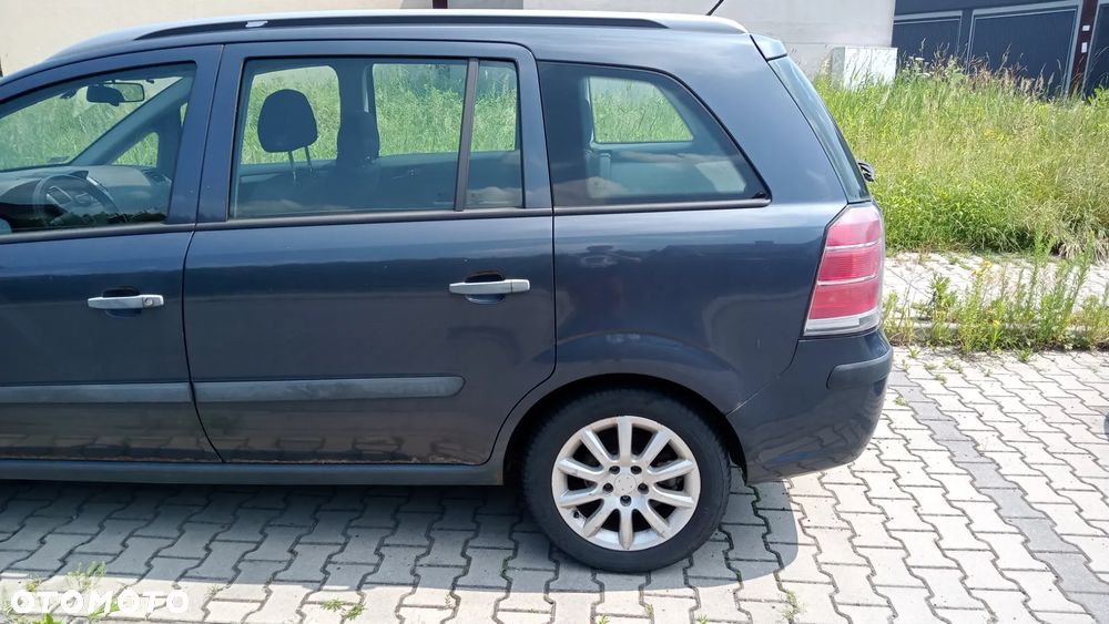 Opel Zafira 1.9 CDTI Elegance - 26