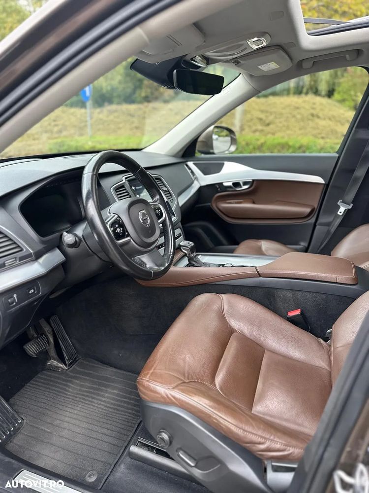 Volvo XC 90 D5 AWD Momentum - 7