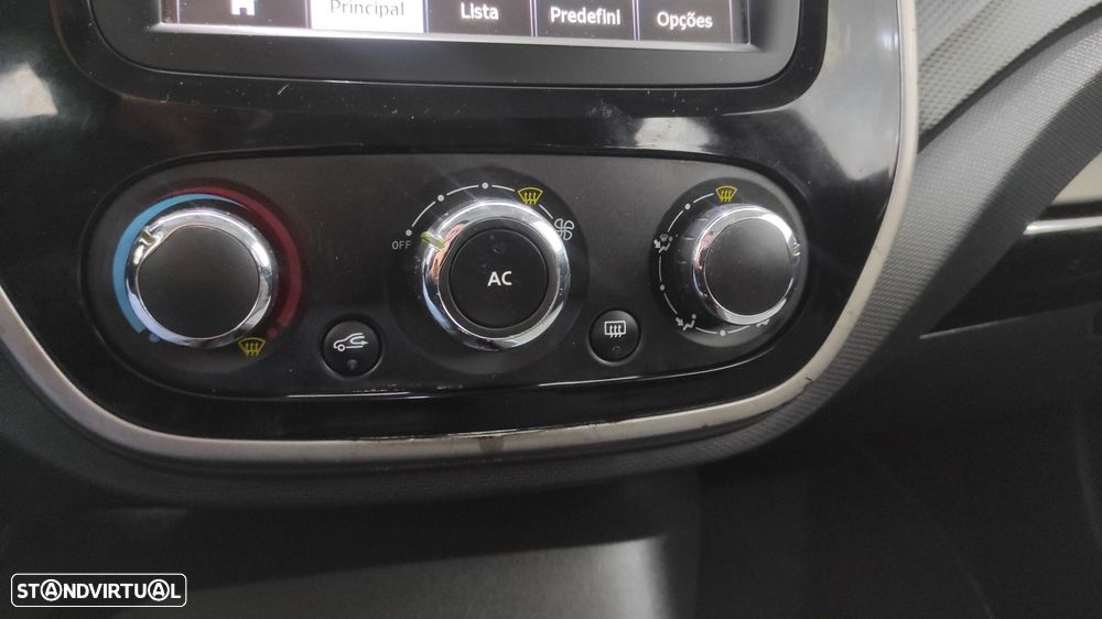 Renault Captur 1.5 dCi Sport - 32