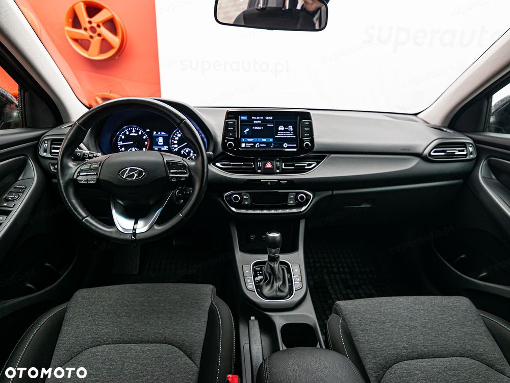Hyundai i30 1.5 T-GDI 48V Smart DCT - 9