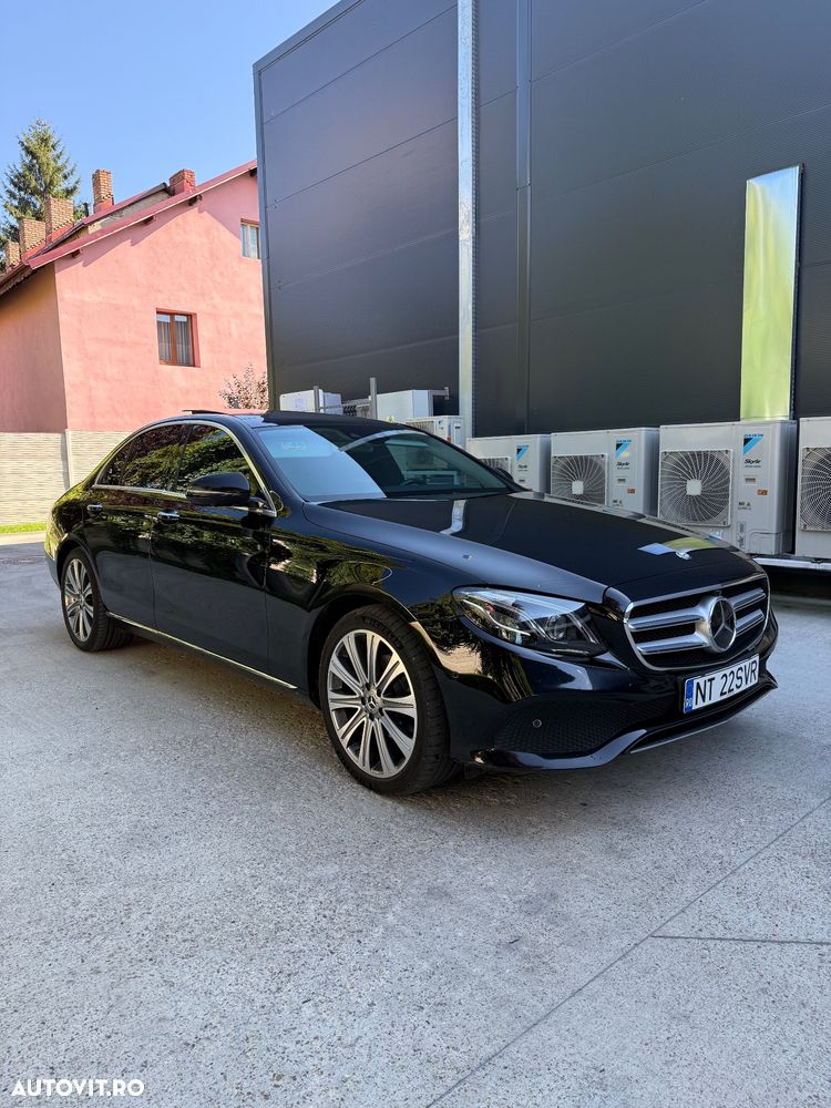 Mercedes-Benz E 220 d Aut. - 2