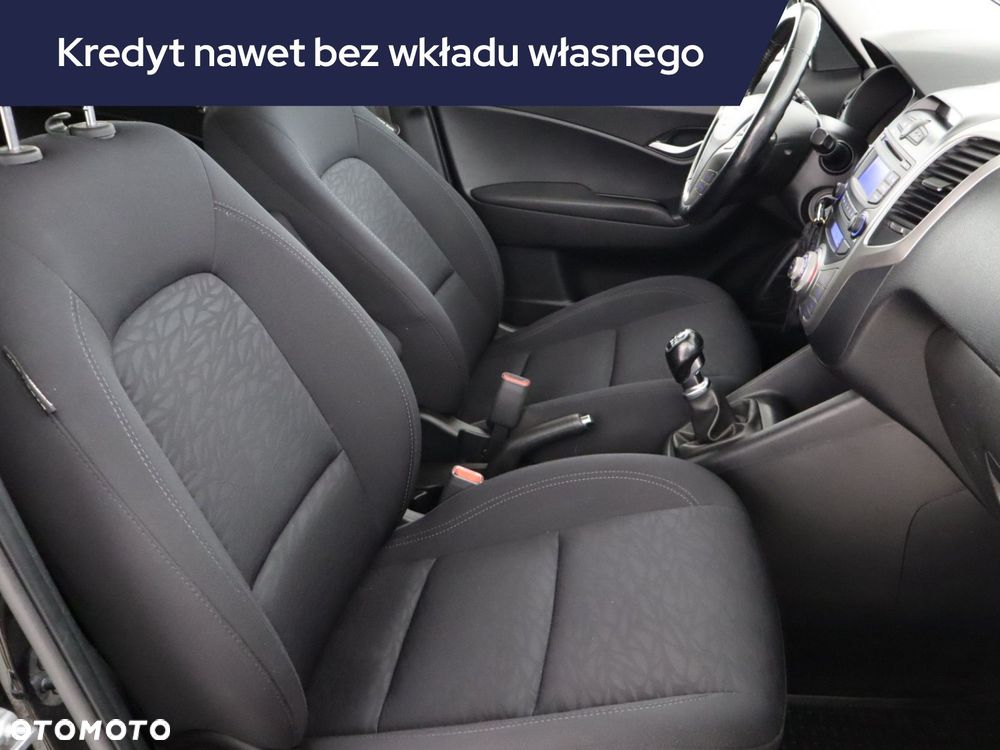 Hyundai ix20 - 11
