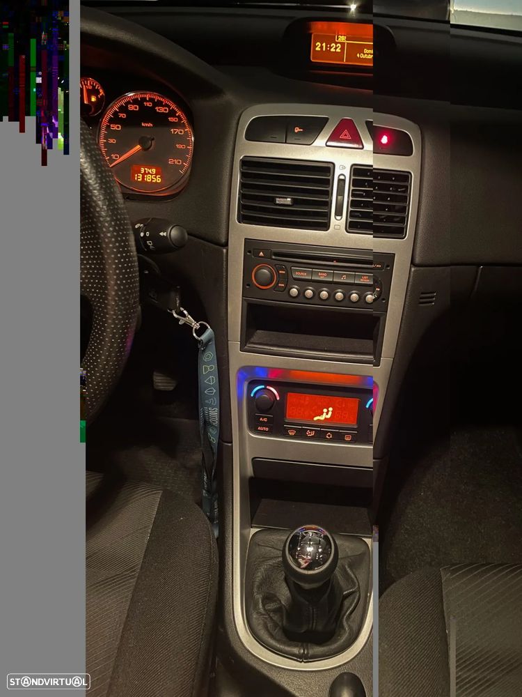 Peugeot 307 1.6 HDi Executive - 15