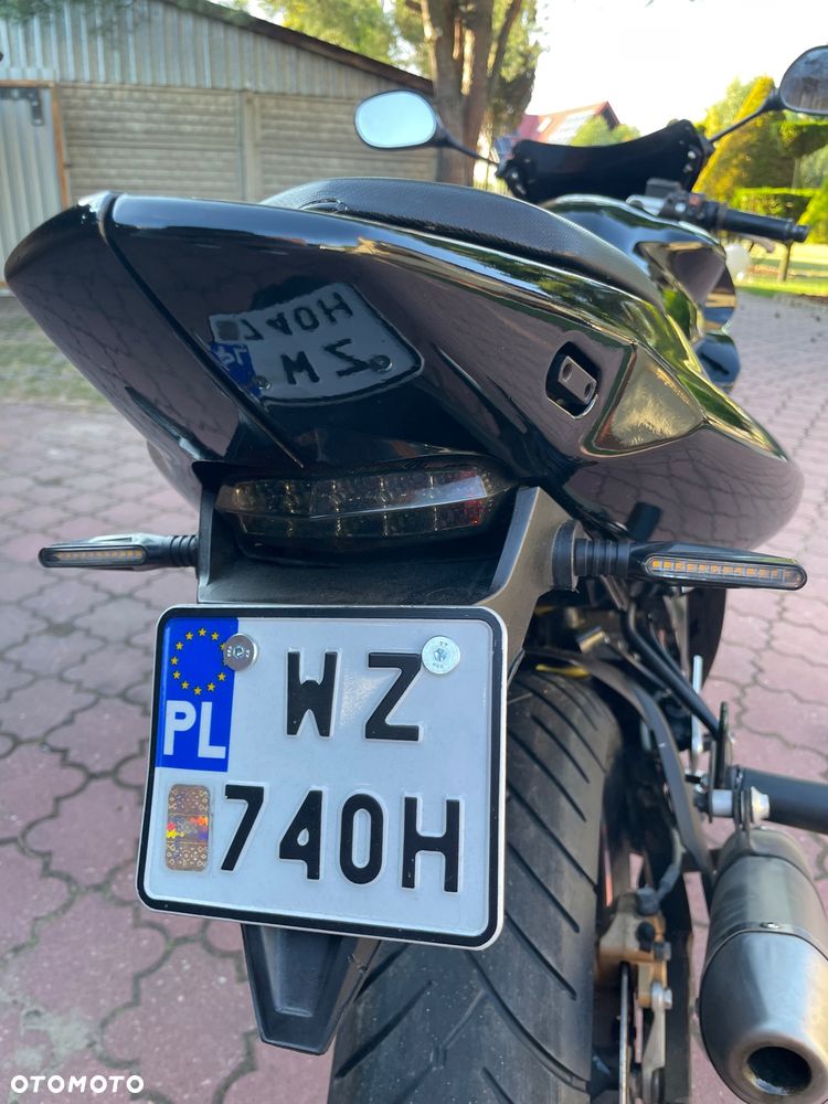 Yamaha TZR - 9