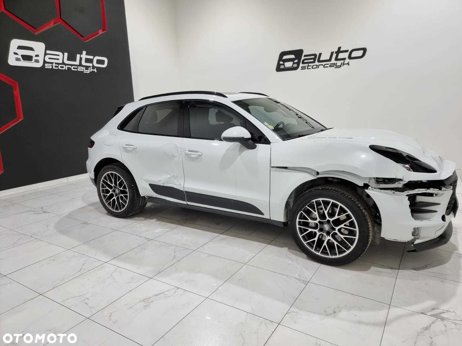 Porsche Macan - 11