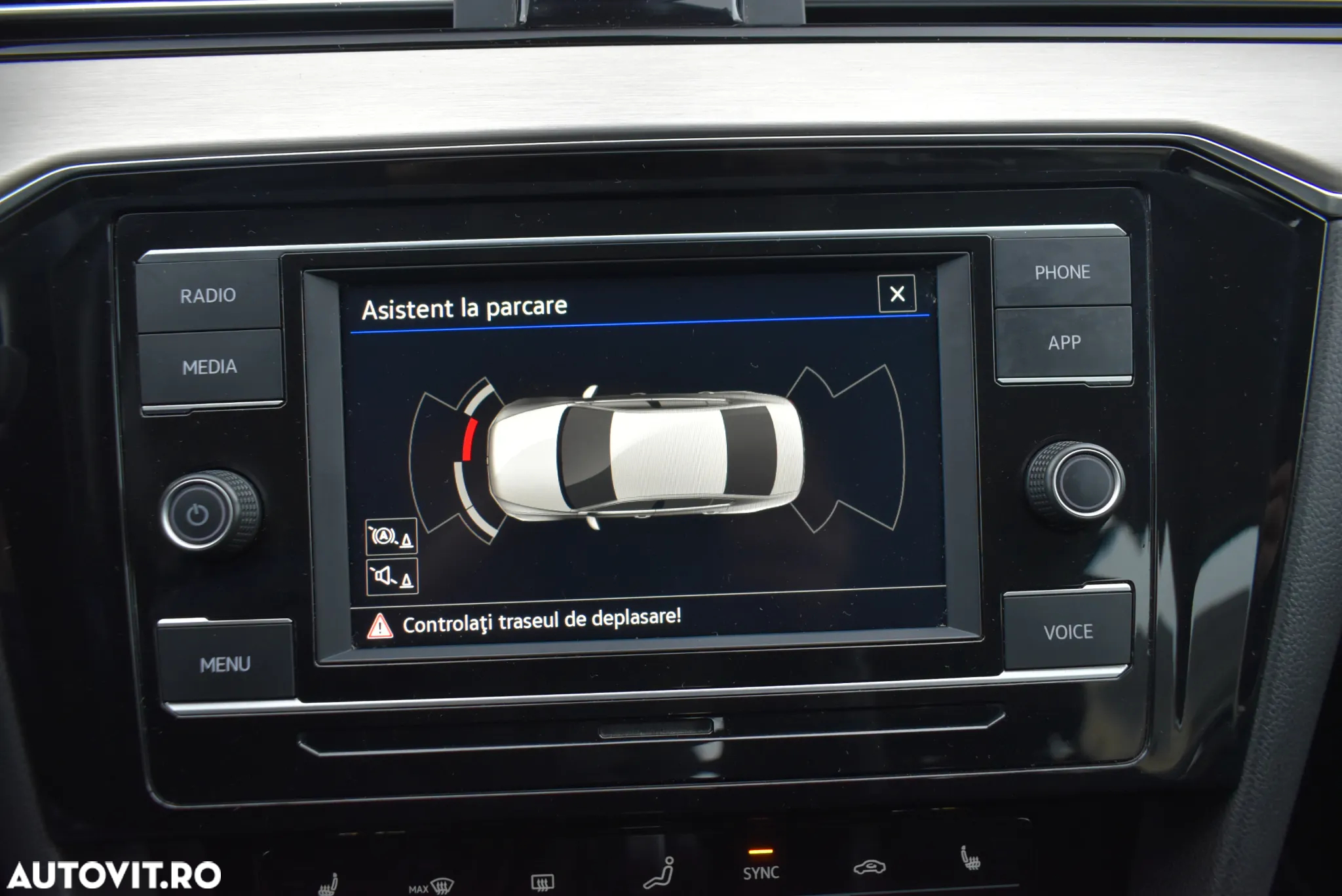Volkswagen Passat 2.0 TDI DSG 4Motion Highline - 28