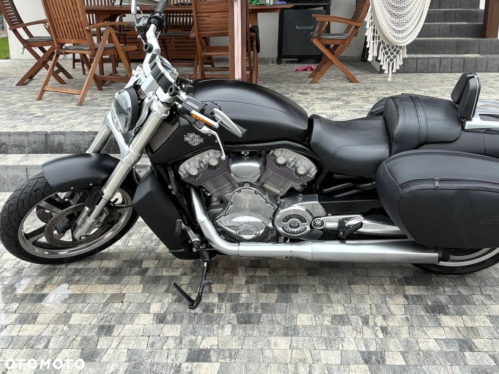 Harley-Davidson V-Rod Muscle - 3