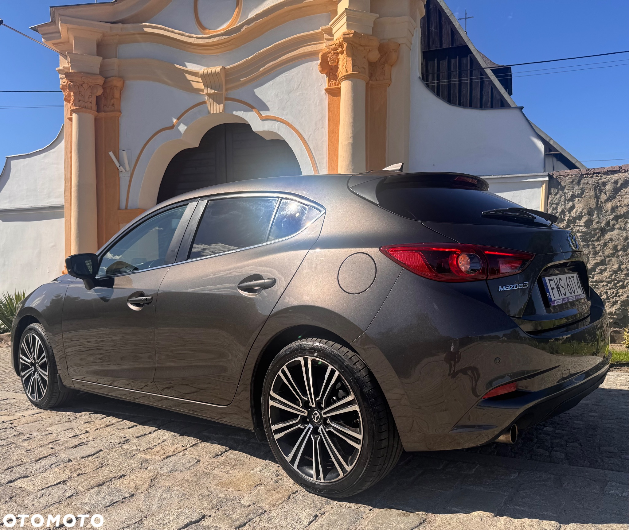 Mazda 3 SKYACTIV-G 120 NAKAMA - 23