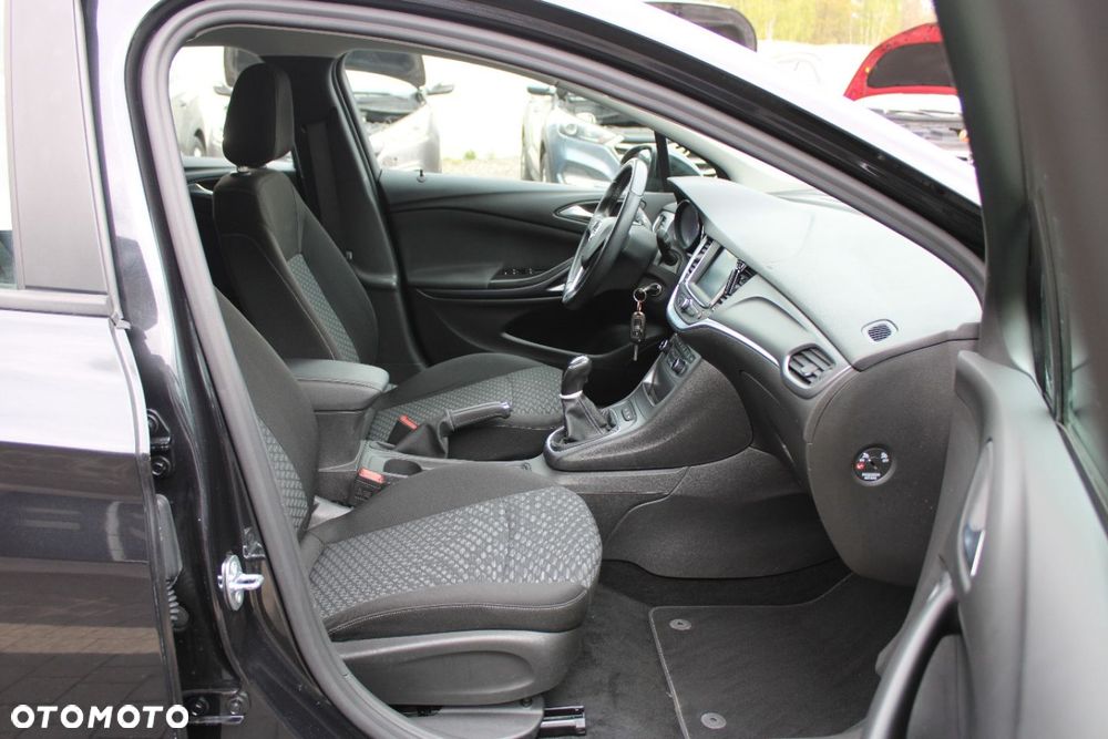 Opel Astra - 24