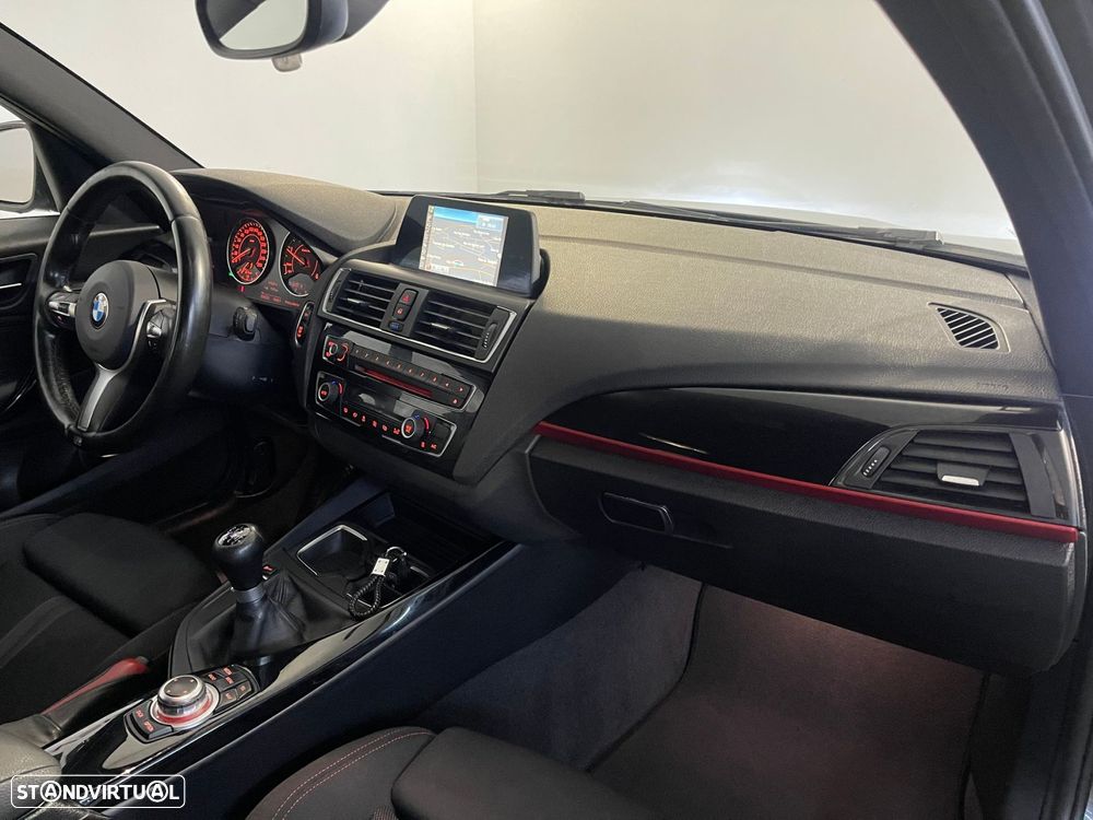 BMW 116 d Sport Line - 14