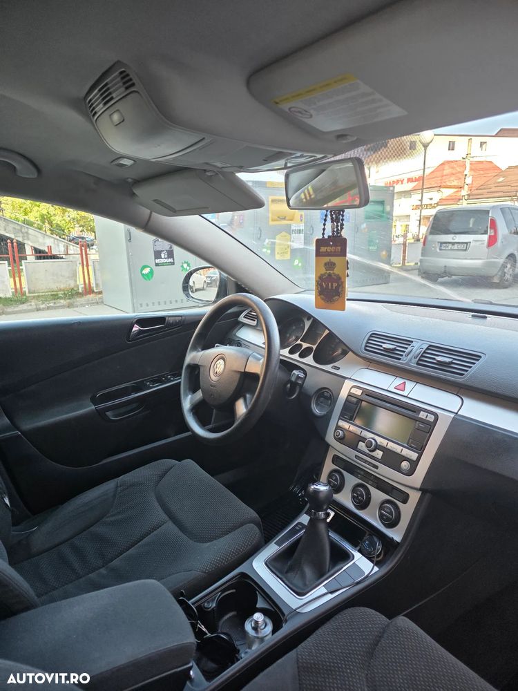 Volkswagen Passat - 7