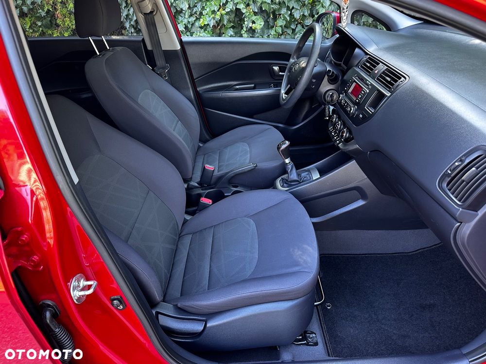 Kia Rio 1.2 Dream-Team Edition - 27