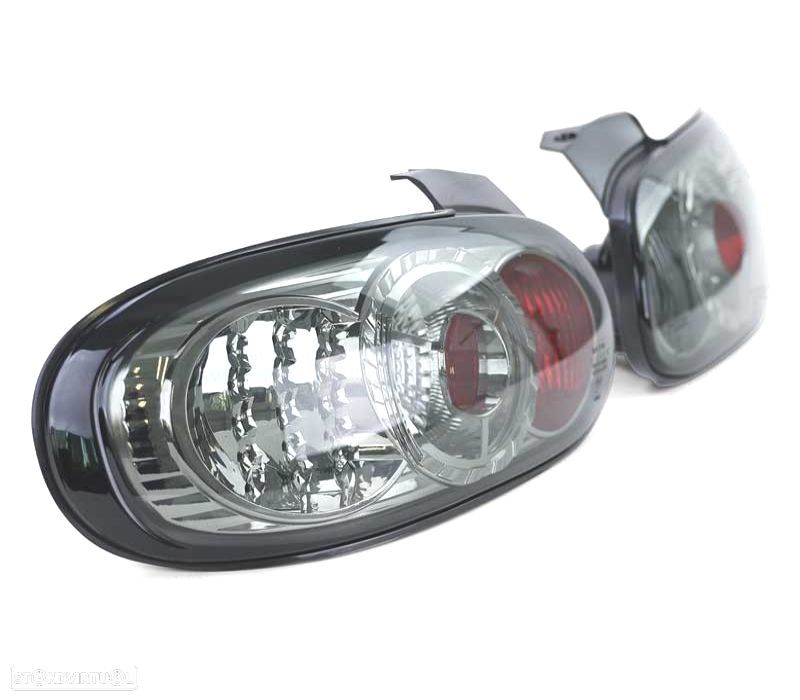 FAROLINS TRASEIROS LED MAZDA MX 5 98-05 FUNDO PRETO - 2