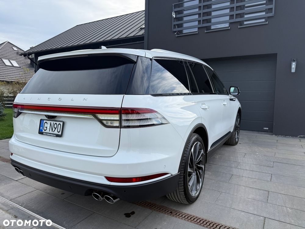 Lincoln Aviator - 12