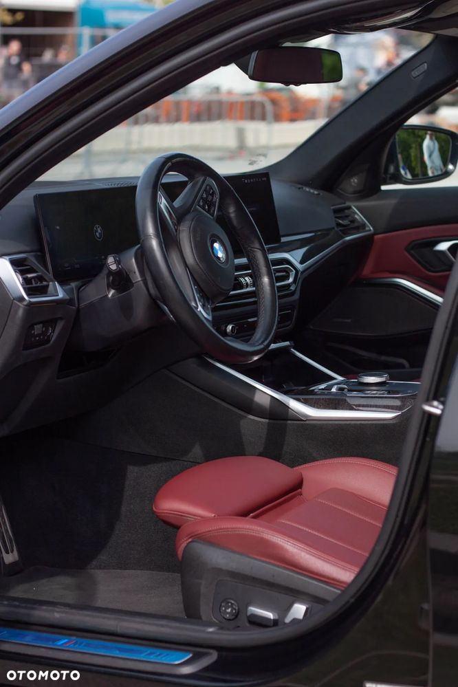 BMW Seria 3 330i M Sport sport - 24