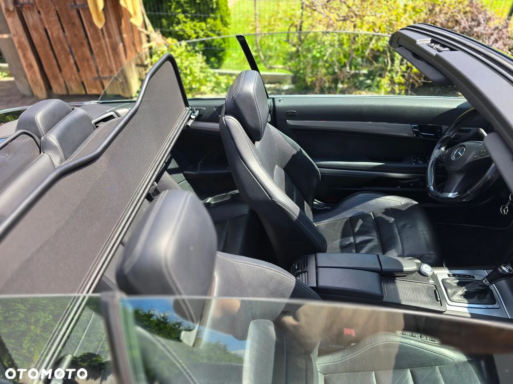 Mercedes-Benz Klasa E 350 CDI DPF BlueEFFICIENCY 7G-TRONIC Avantgarde - 22