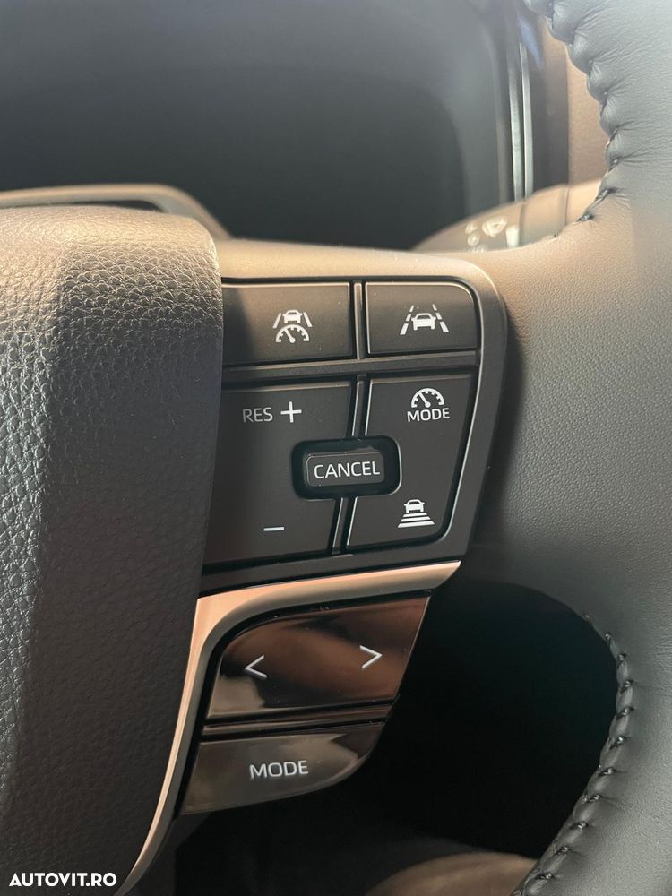 Toyota Camry 2.5 HEV Executive - 20