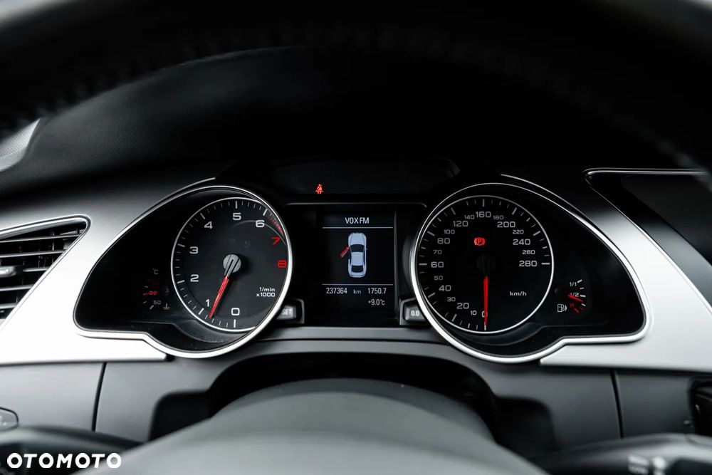 Audi A5 Coupé 3.2 FSI Quattro - 29