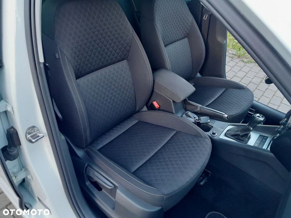 Skoda Octavia 2.0 TDI DSG Premium Edition - 28