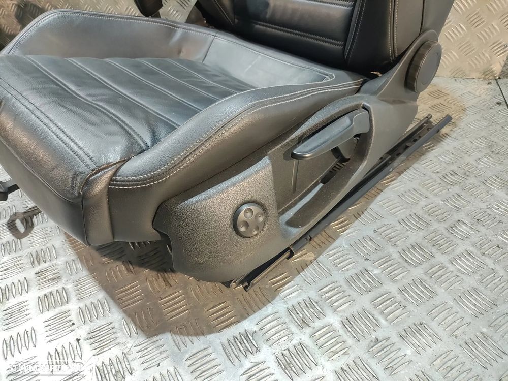 Conjunto Bancos Pele VW Volkswagen Scirocco III 3 Elétricos - 11