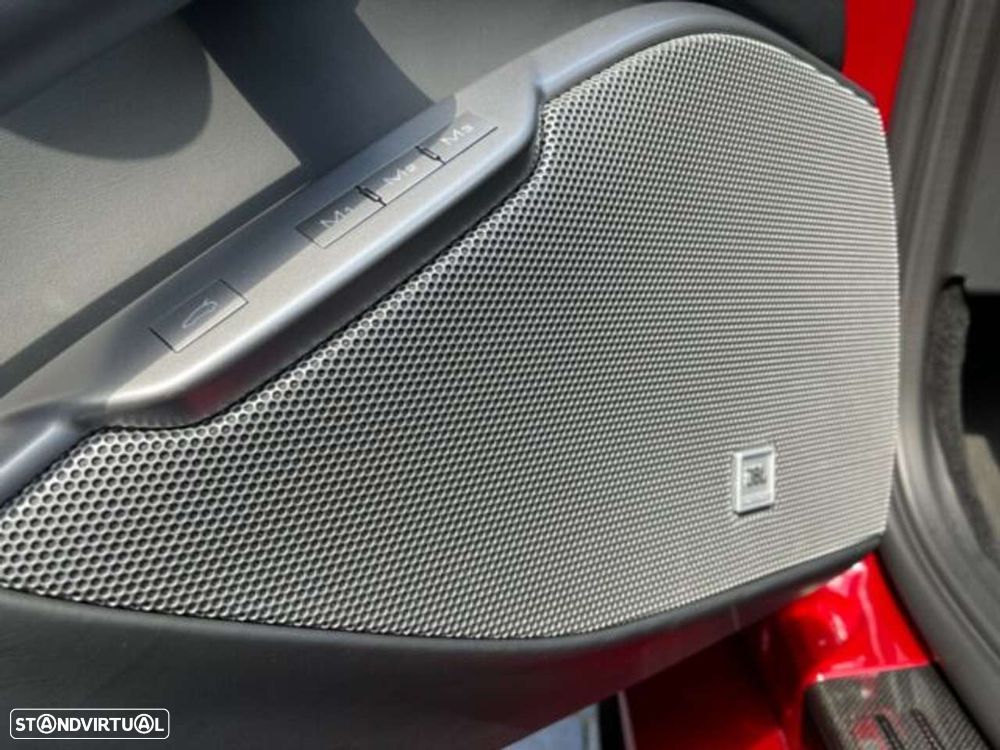 Ferrari Portofino - 34