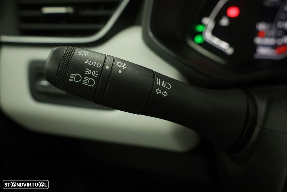 Renault Clio 1.0 TCe Techno CVT - 14