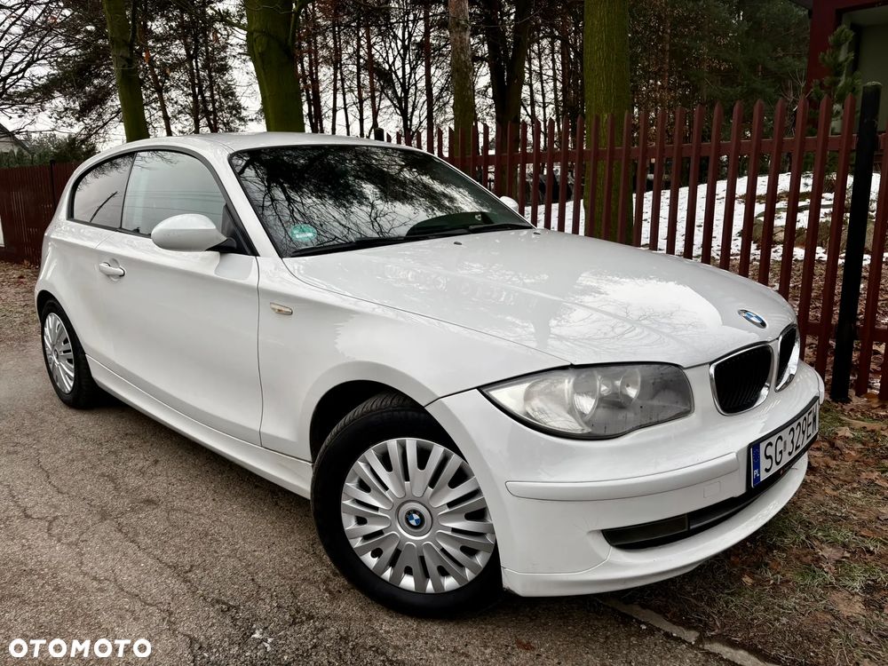 BMW Seria 1 120d DPF Edition Sport - 1