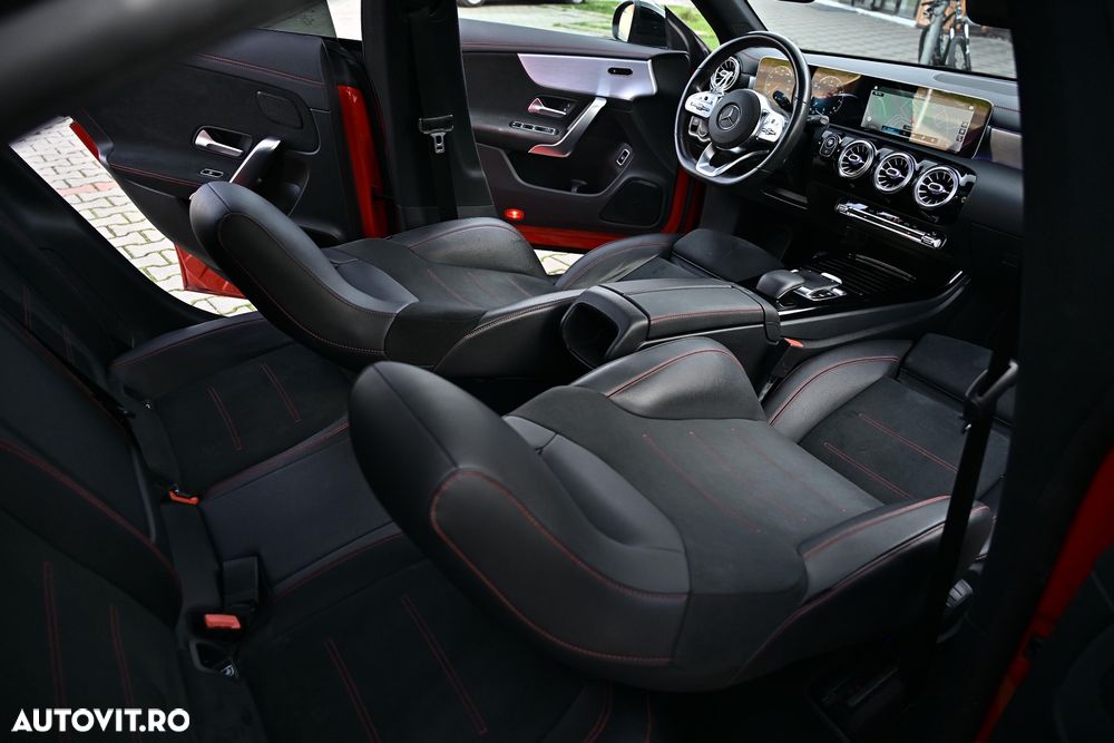 Mercedes-Benz CLA 180 7G-DCT Edition AMG Line - 13