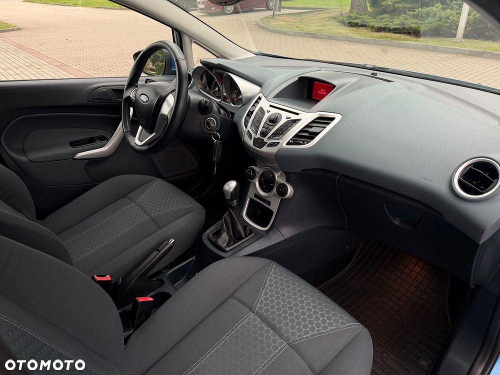 Ford Fiesta - 5