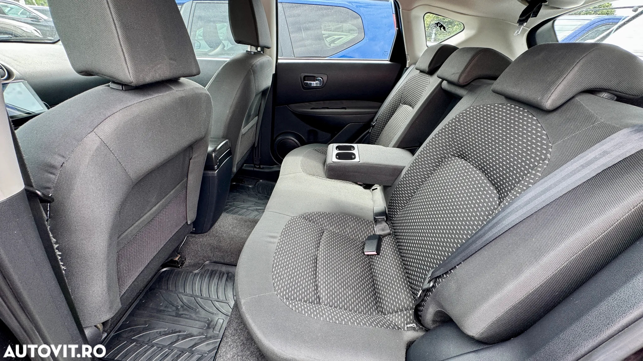 Nissan Qashqai - 9