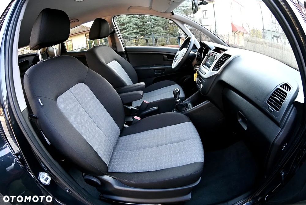 Kia Venga 1.4 CVVT Attract - 19