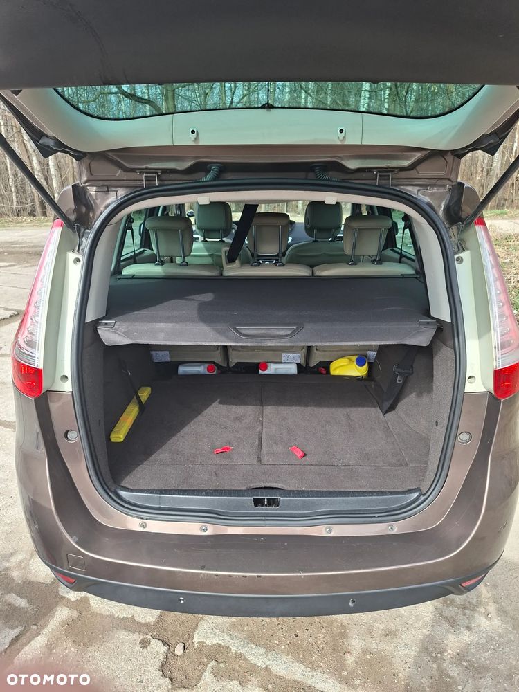 Renault Scenic 1.4 16V TCE Privilege - 22