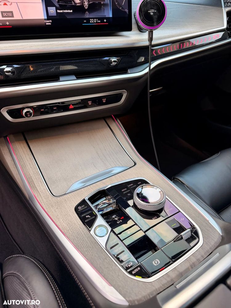 BMW X7 - 10