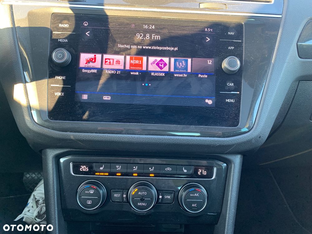 Volkswagen Tiguan - 21