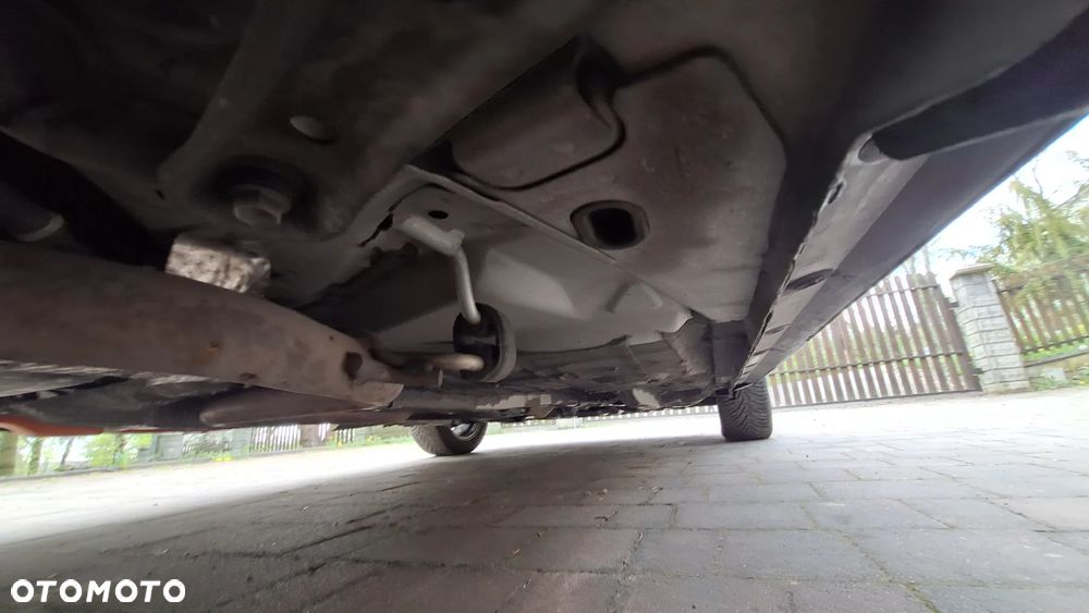 Toyota Yaris 1.5 VVT-i Y20 Club - 25