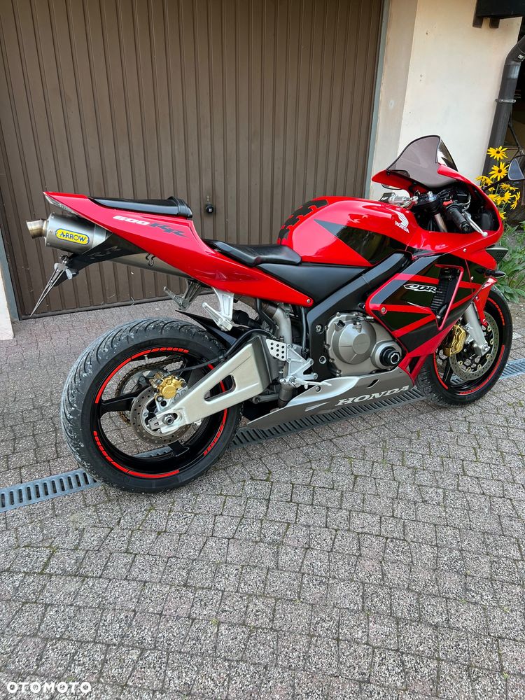 Honda CBR - 3