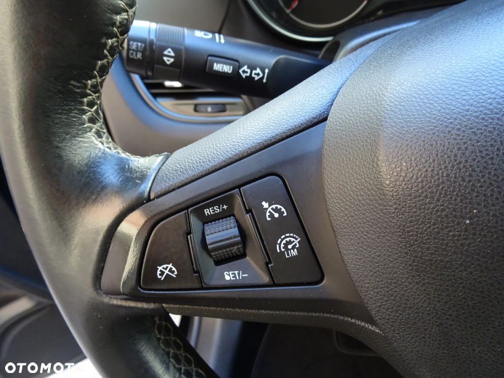 Opel Zafira Tourer 1.4 Turbo Business Innovation - 17