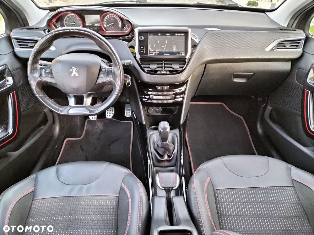 Peugeot 2008 PureTech 110 Stop&Start GT-Line Edition - 16