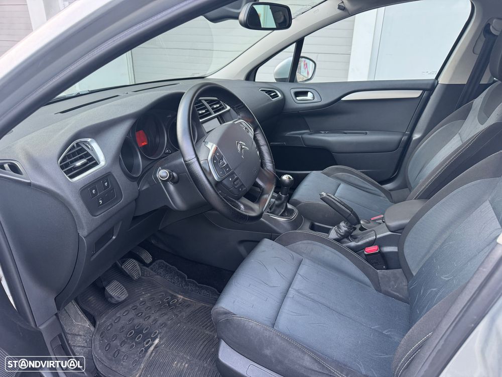 Citroën C4 1.6 HDi Attraction - 6