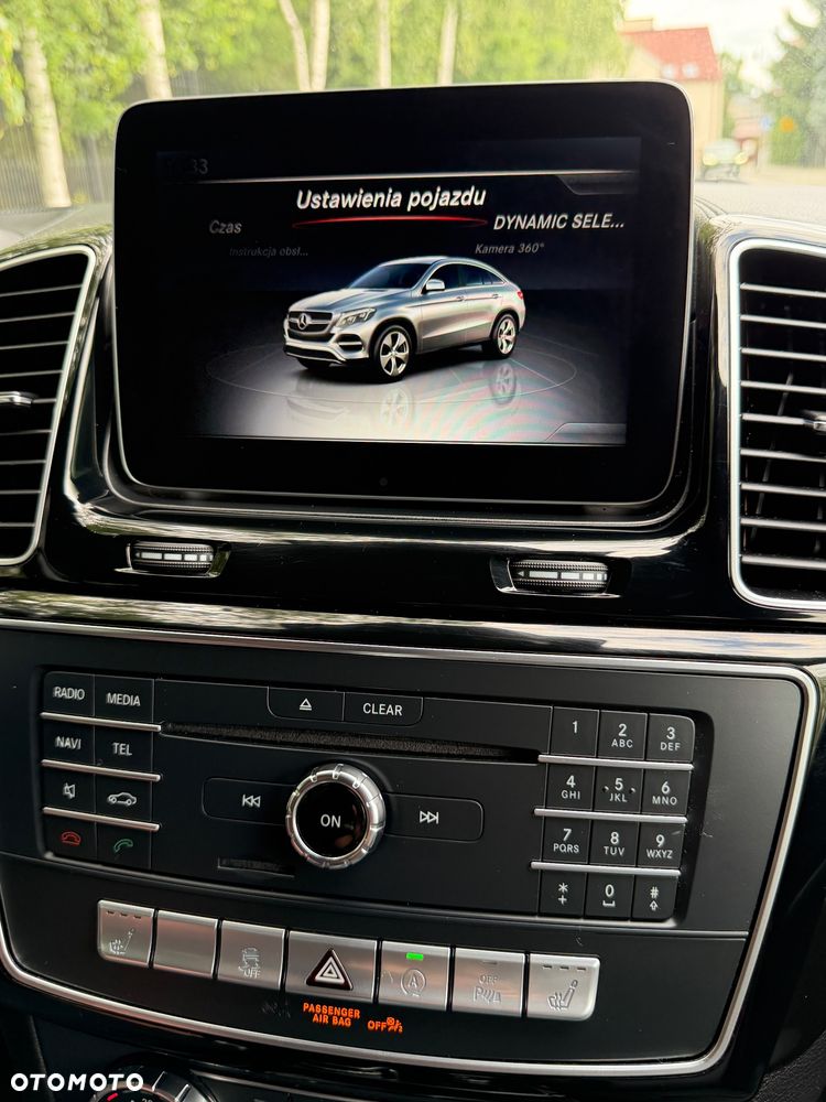 Mercedes-Benz GLE 350 d 4Matic 9G-TRONIC AMG Line - 14
