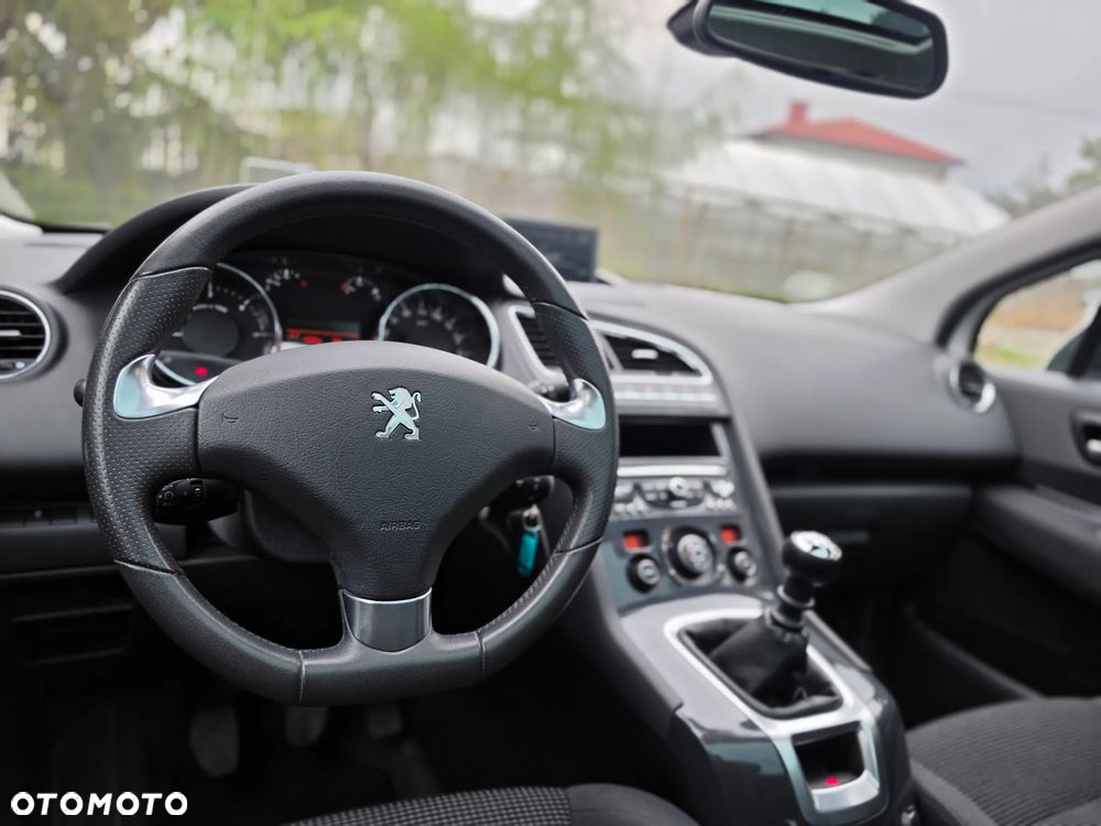 Peugeot 5008 - 27