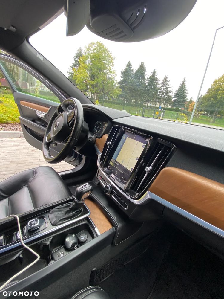 Volvo V90 D5 AWD Geartronic Inscription - 19