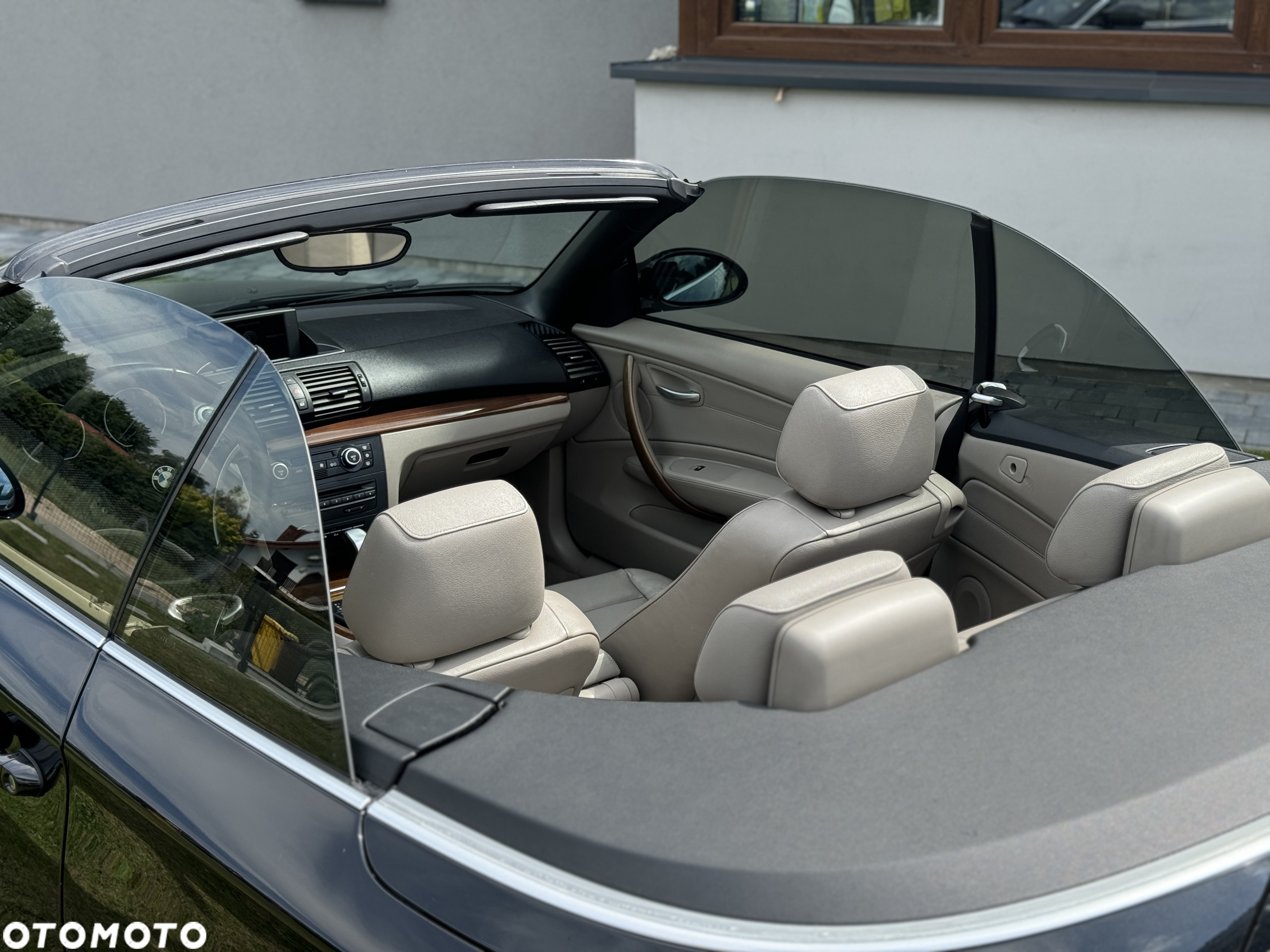 BMW Seria 1 - 12