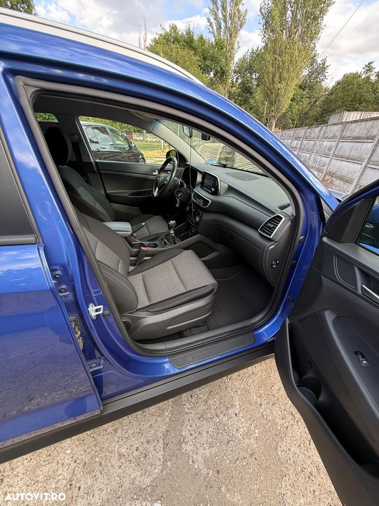 Hyundai Tucson 1.6 GDI 2WD 6MT Style - 12