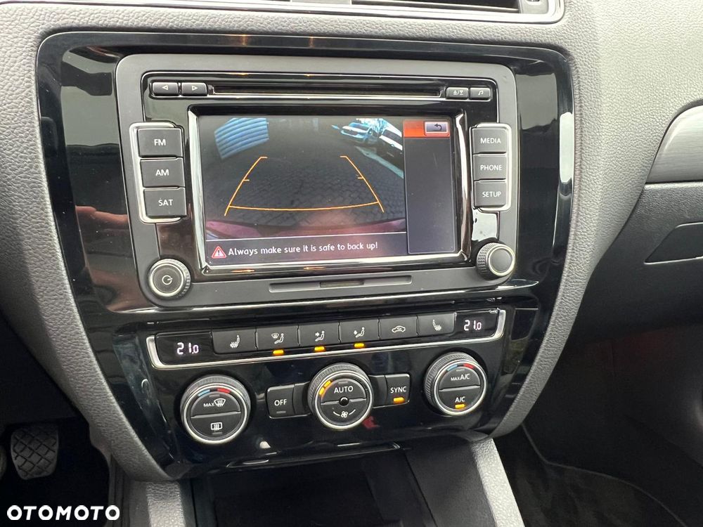 Volkswagen Jetta 2.0 TDI BlueMotion Technologie - 13