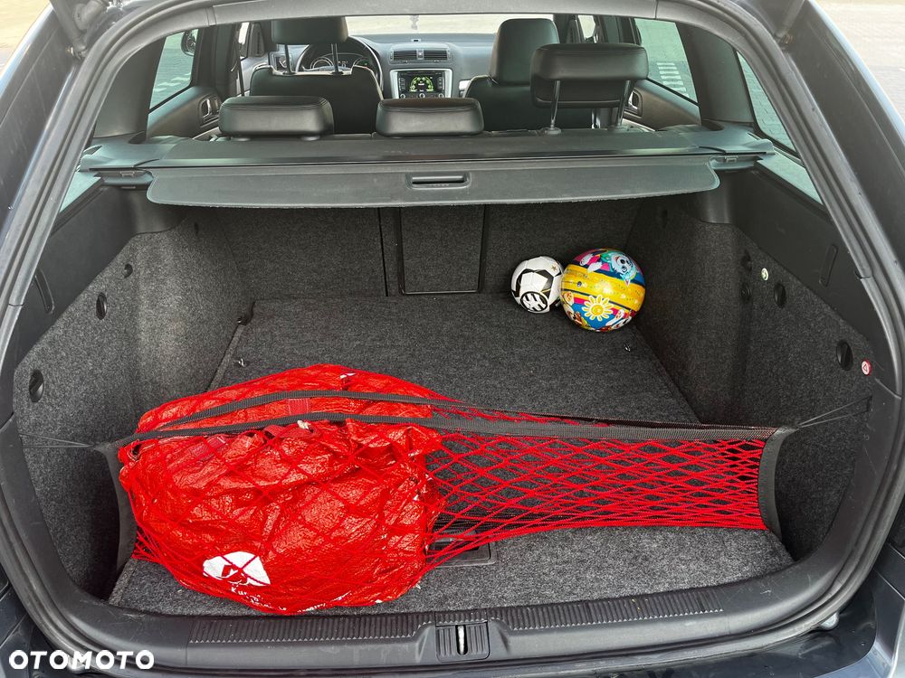 Skoda Octavia 2.0 TDI CR DPF DSG RS - 20
