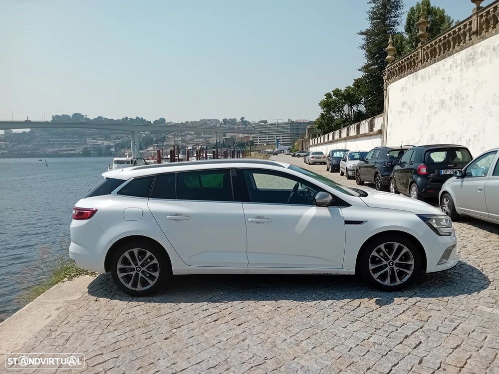 Renault Mégane Sport Tourer 1.5 dCi GT Line J18 - 38