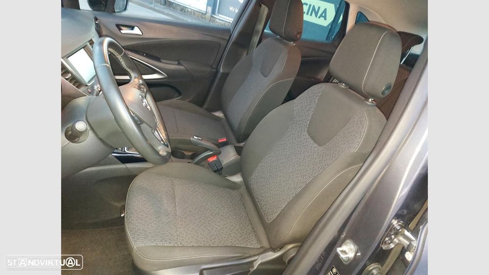 Opel Crossland X - 10