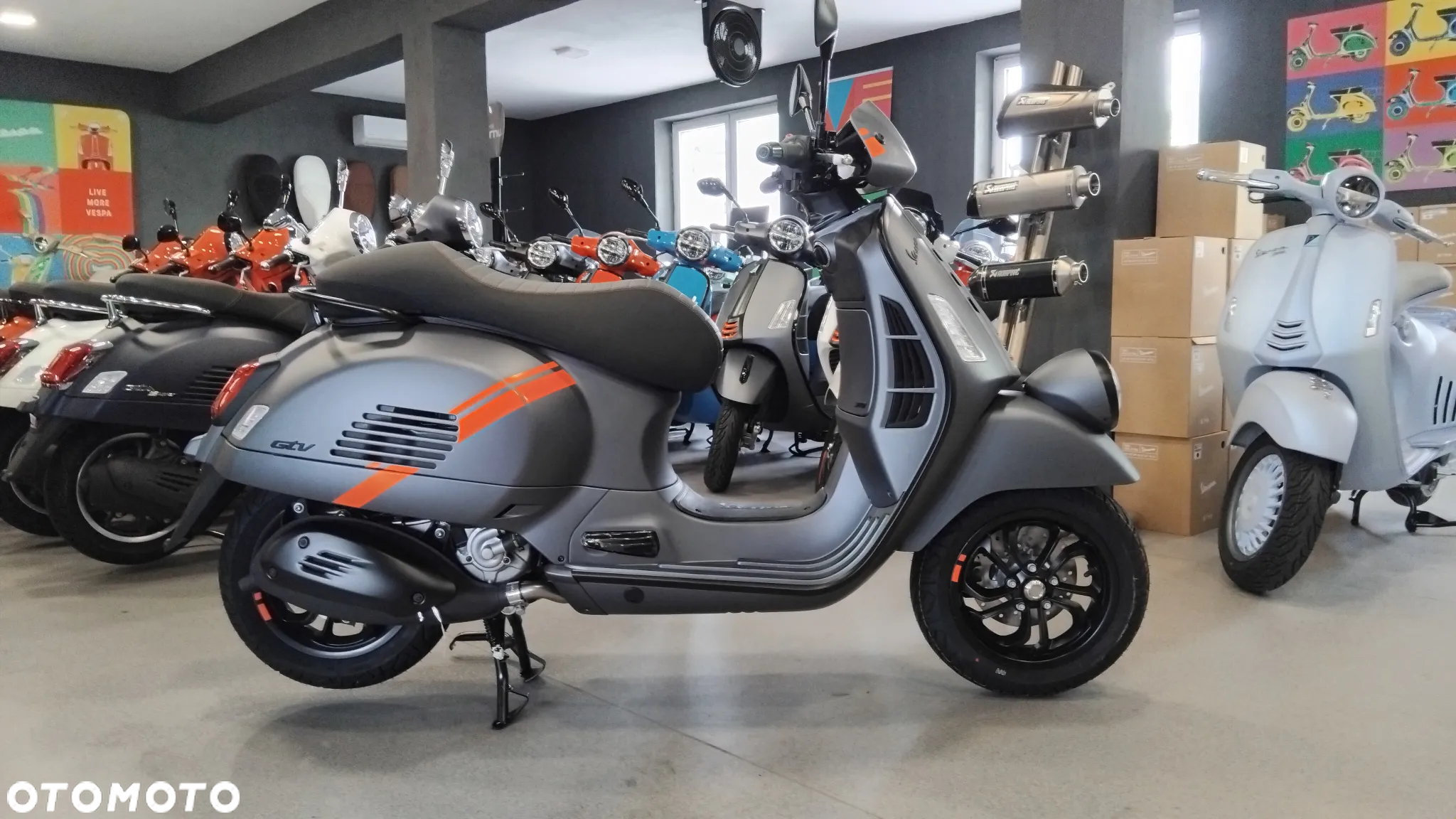 Vespa GTV-LXV - 2